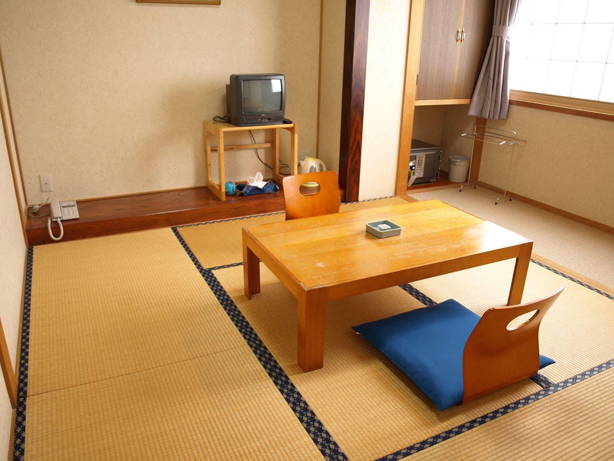 Maruni Ryokan Hotel ฮาคุบะ ภายนอก รูปภาพ